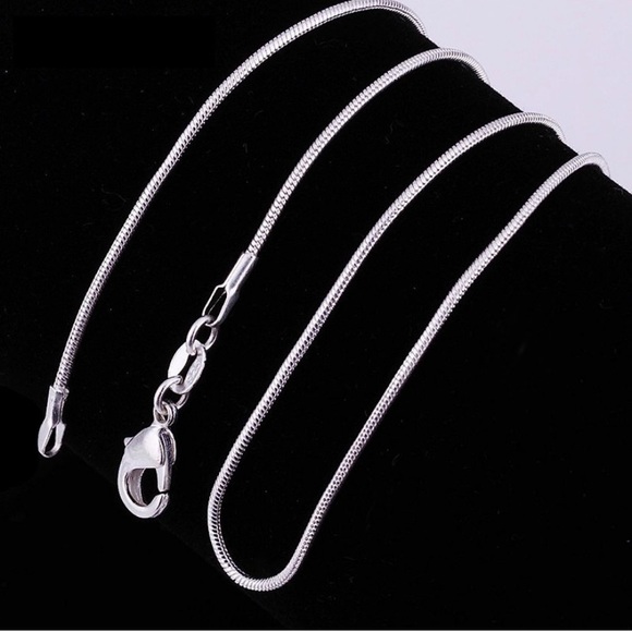 ❤️🔥BOGO FREE!❤️🔥 20” .925 Sterling Plated Snake Chains! - Picture 1 of 4